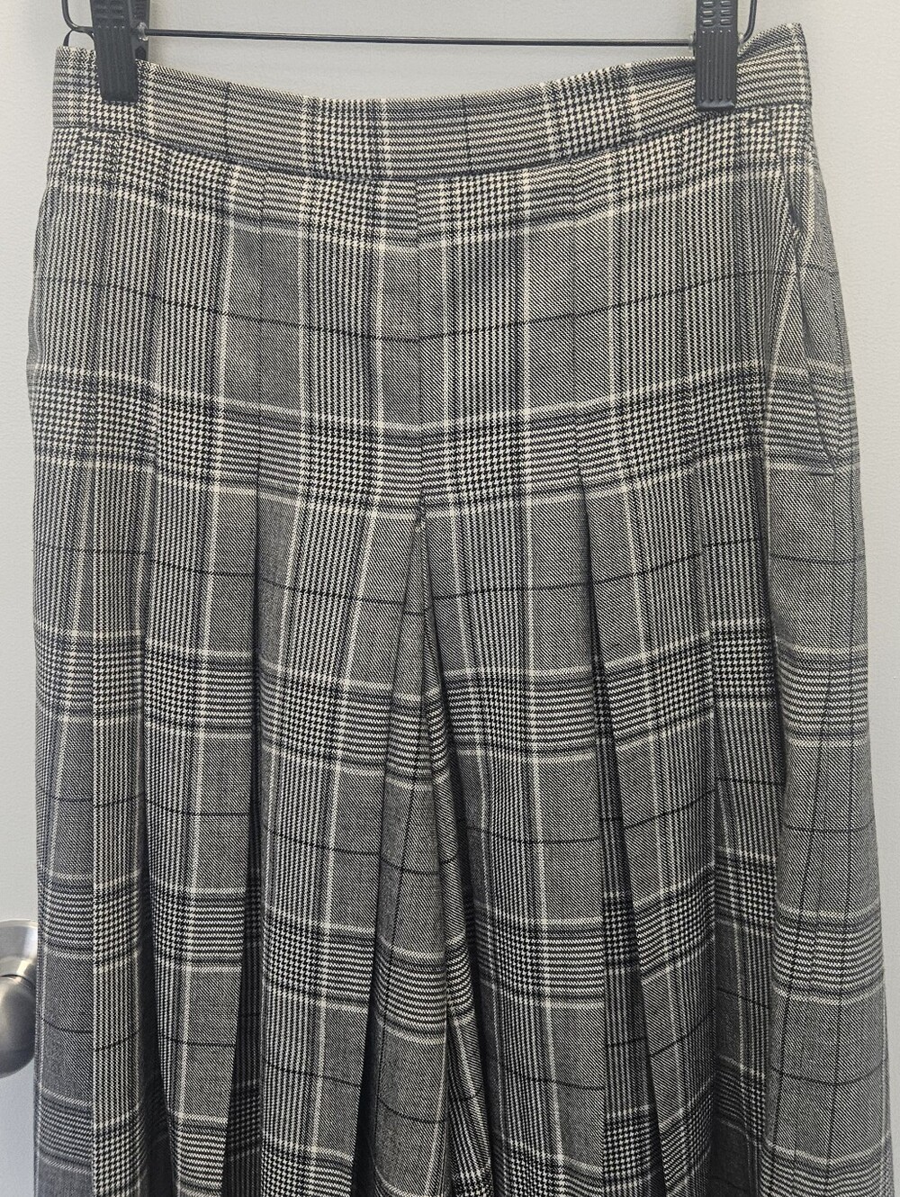 Zara Unique Black and White Plaid Pleated Maxi Wide Legs Trousers